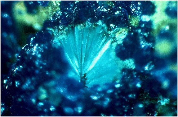 Large Azurite Image