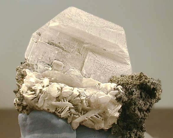 Large Cerussite Image