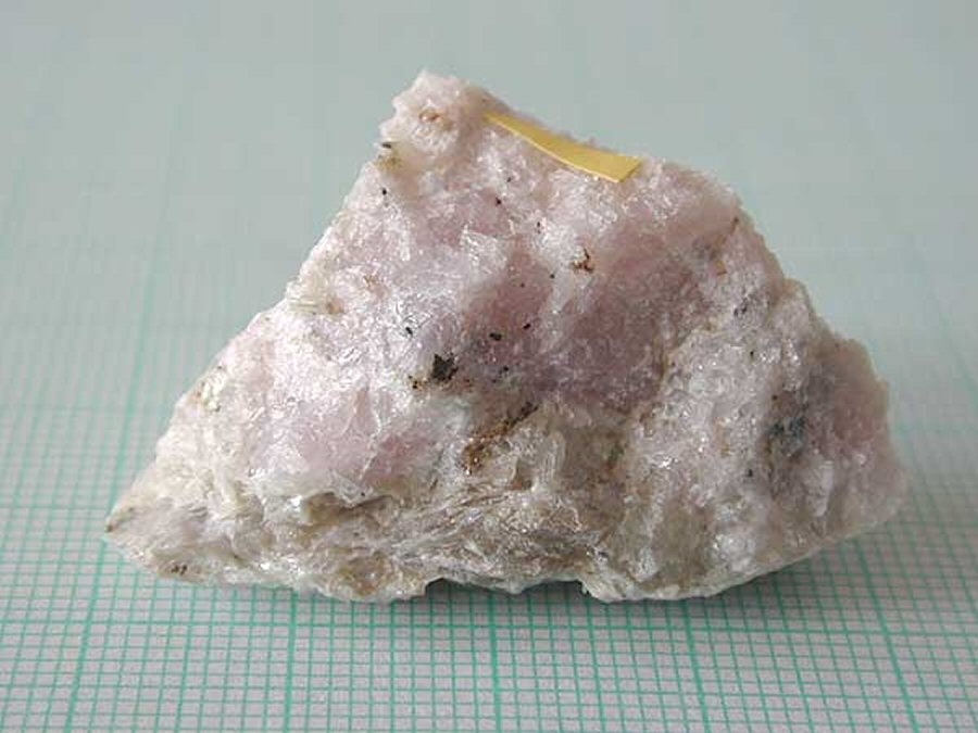 Large Magnesiostaurolite Image